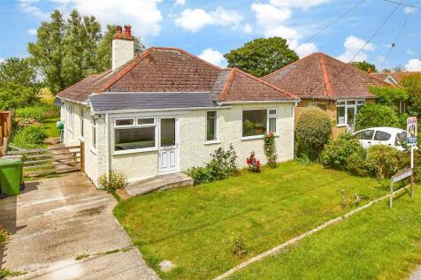 Seaway Gardens, St Mary's Bay, Romney... 2 bed detached bungalow for sale