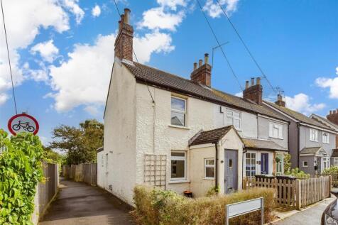 2 bedroom end of terrace house for sale