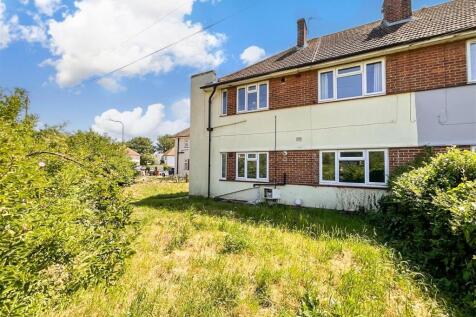 2 bedroom ground floor flat for sale