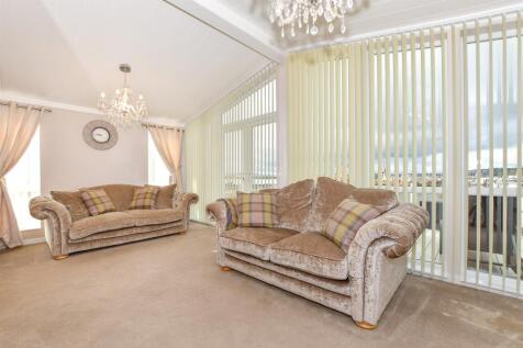 2 bedroom park home for sale
