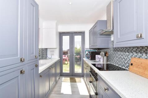 Everest Lane, Frindsbury, Rochester... 3 bed end of terrace house for sale