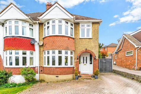Pilgrims Way, Cuxton, Rochester, Kent 3 bed semi