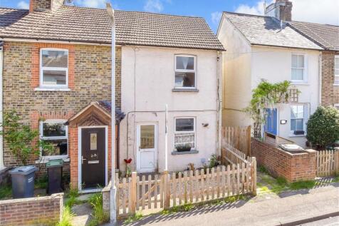 Rose Street, Tonbridge, Kent 2 bed end of terrace house for sale