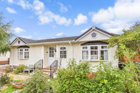 2 bedroom park home for sale