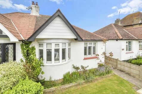 3 bedroom semi-detached bungalow for sale