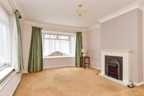3 bedroom chalet for sale