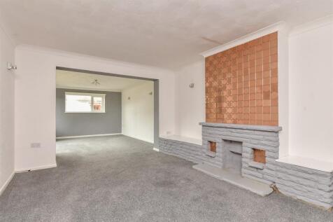 Seaview Road, Peacehaven 3 bed detached bungalow for sale