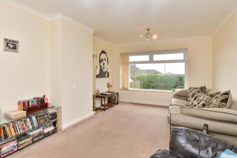 4 bedroom chalet for sale