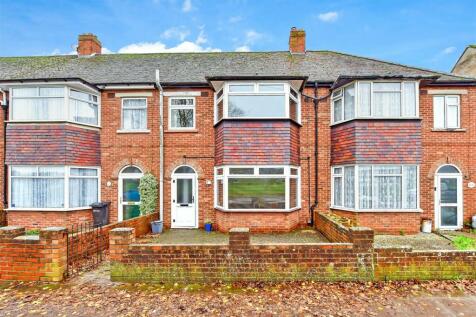 Grove Road, Cosham, Portsmouth... 3 bed terraced house for sale