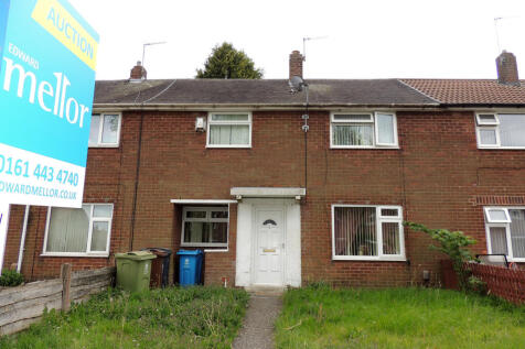 The Green, Oldham 3 bed terraced house for sale