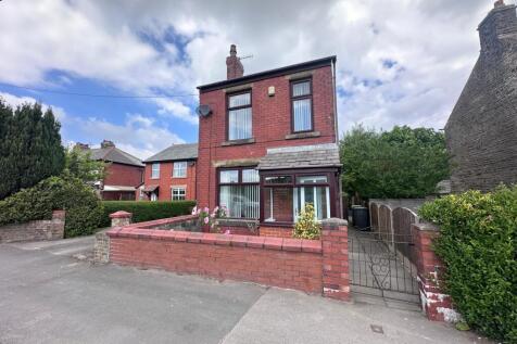Glossop Road, Glossop 2 bed detached house for sale
