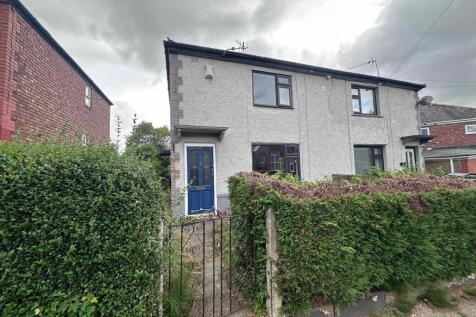 St Anne's Drive, Denton, Denton 2 bed semi