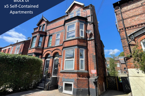 5 bedroom semi-detached house for sale