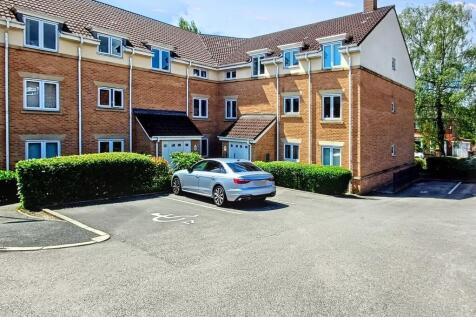 Windermere Road, Dukinfield 2 bed apartment for sale