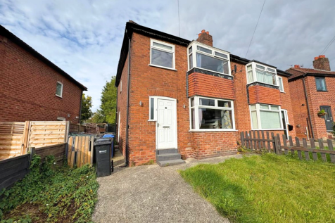 Berwyn Avenue, Cheadle Hulme 3 bed semi