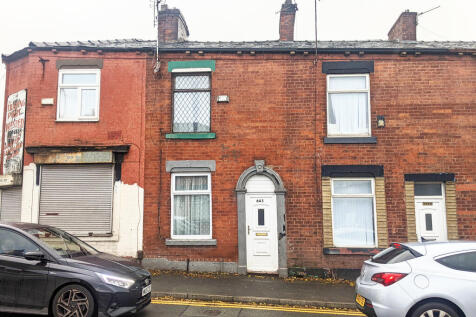 Hollins Road, Oldham 2 bed terraced house for sale