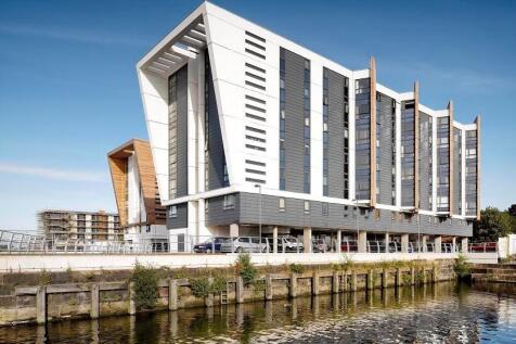 Lock, The Decks, Runcorn 2 bed apartment for sale