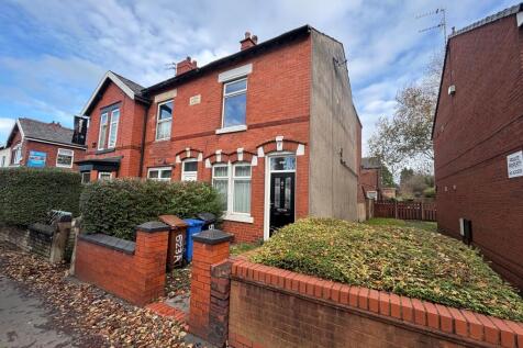 Buxton Road, Stockport 2 bed end of terrace house for sale