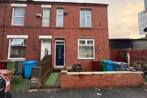 Abbey Hey Lane, Gorton 3 bed end of terrace house for sale
