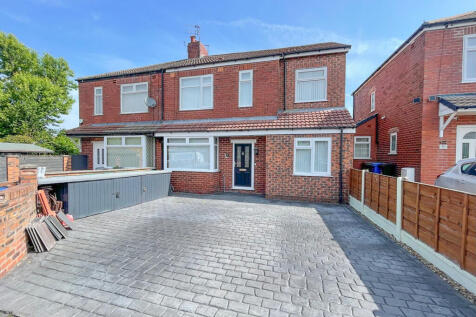 5 bedroom semi-detached house for sale