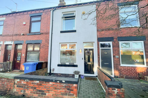 Park Street, Bredbury 2 bed terraced house for sale