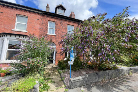 Brookfield Avenue, Bredbury 4 bed terraced house for sale