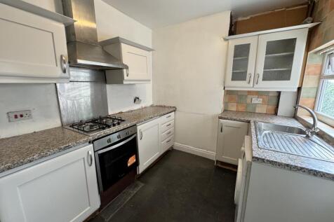 South Street, Longsight 2 bed terraced house for sale