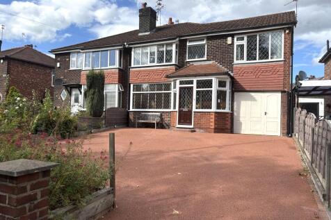 4 bedroom semi-detached house for sale