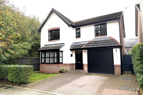 Blackthorn Road, Hazel Grove 4 bed detached house for sale