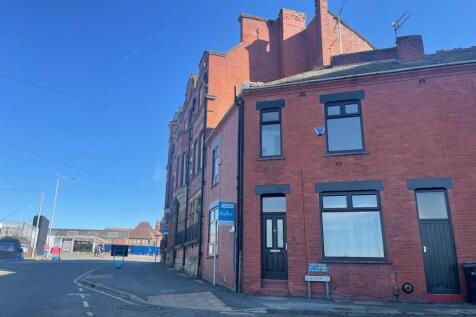 Bowdon Street, Edgeley 4 bed terraced house for sale