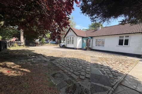 Garners Lane, Davenport 4 bed detached house for sale