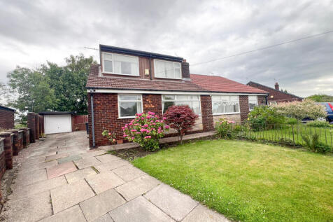 4 bedroom semi-detached bungalow for sale