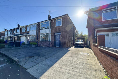 Granada Road, Denton, Denton 3 bed semi