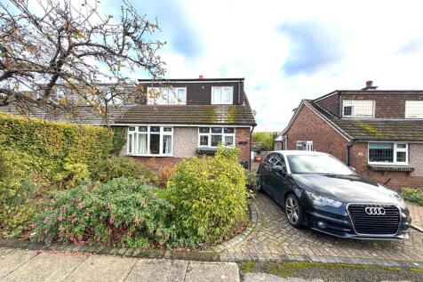 3 bedroom semi-detached bungalow for sale