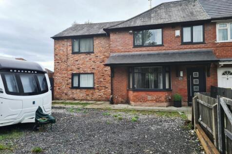 Bury Place, Clayton 5 bed terraced house for sale