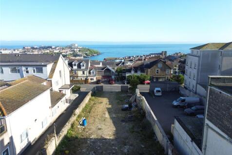 Mount Wise, Cornwall TR7 8 bed property with land for sale