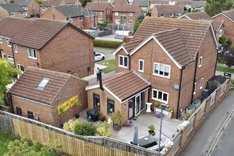 14 Stapleton Close, Bedale 5 bed detached house for sale