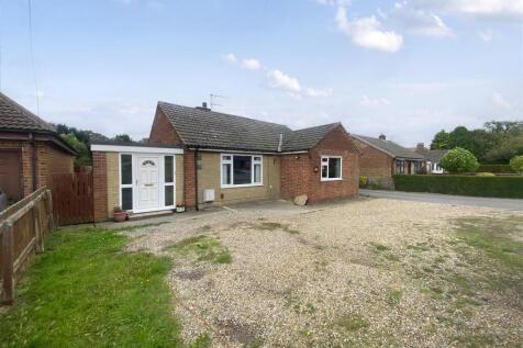 33 Northallerton Road, Leeming Bar 3 bed detached bungalow for sale