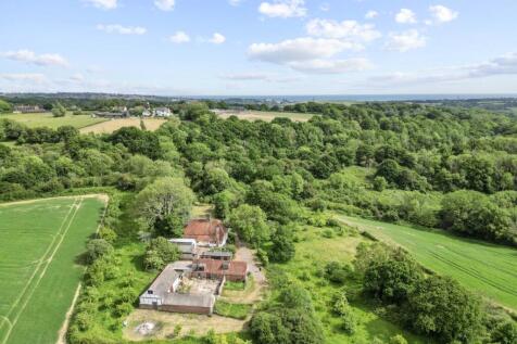 Sampsons Lane, Crowhurst 5 bed detached house for sale