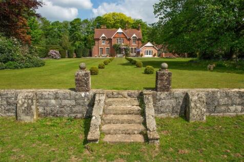 Powdermill Lane, Battle 6 bed equestrian property for sale