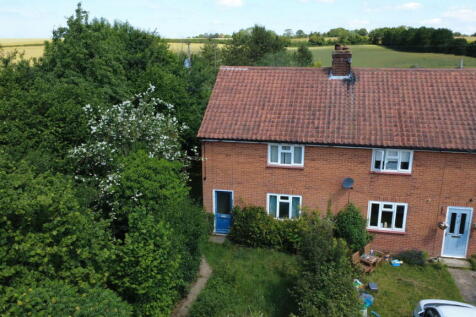 2 bedroom semi-detached house for sale