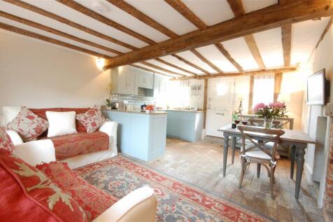 1 bedroom cottage for sale