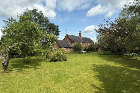 Cransford, Nr Framlingham, Suffolk 3 bed semi