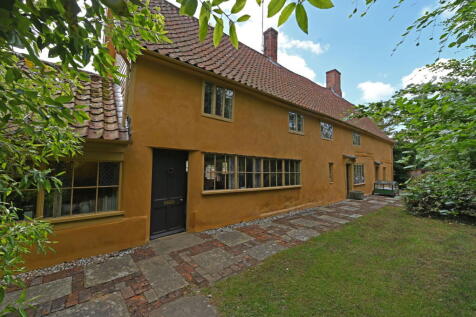 Yoxford, Nr Heritage Coast, Suffolk 2 bed semi