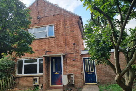 Rushmere St Andrew, Ipswich 2 bed end of terrace house for sale