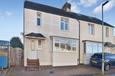 Canadian Avenue, Gillingham, ME7 3 bed semi