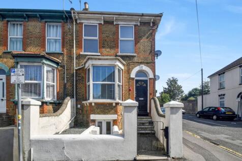 Gillingham Road, Gillingham, ME7 1 bed flat for sale