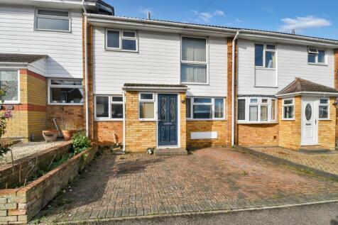 Gladwyn Close, Parkwood, Gillingham, ME8 3 bed terraced house for sale