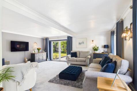 The Street, Bramley, Tadley... 4 bed detached house for sale