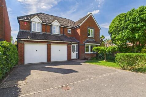 Farriers Close, Bramley, Tadley... 5 bed detached house for sale